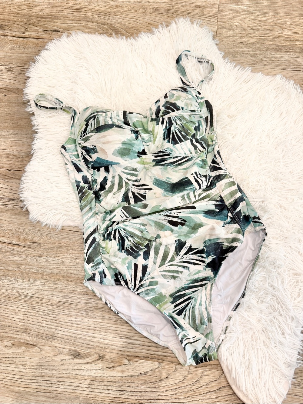 Nip Tuck Swimsuit Slimming One Piece Bathing Suit Resort Vacation 10